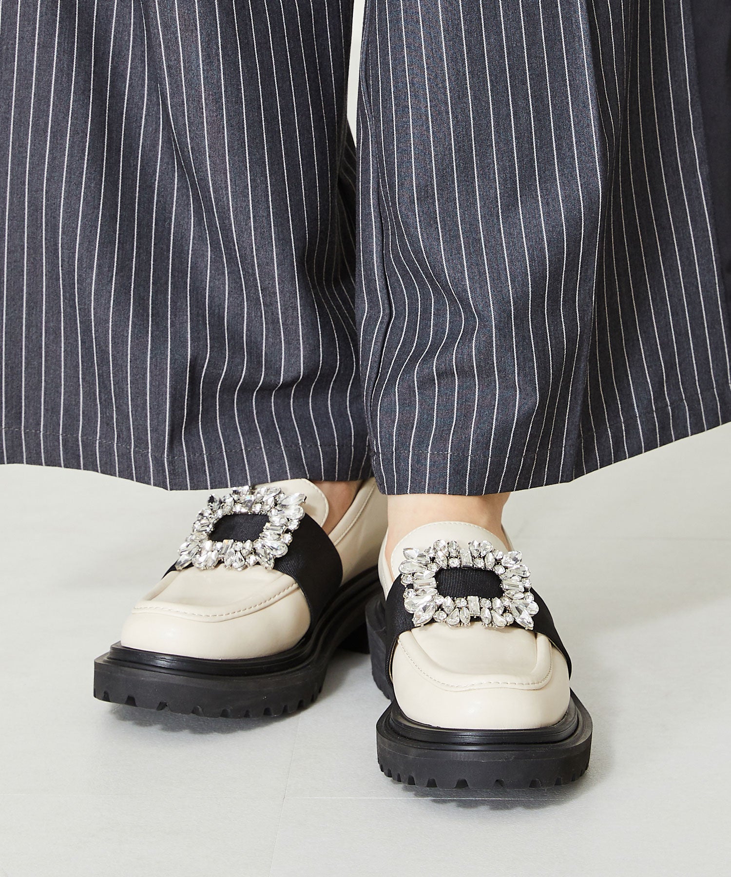 ビジューバックル厚底シューズ/41118 – ORIENTALTRAFFIC