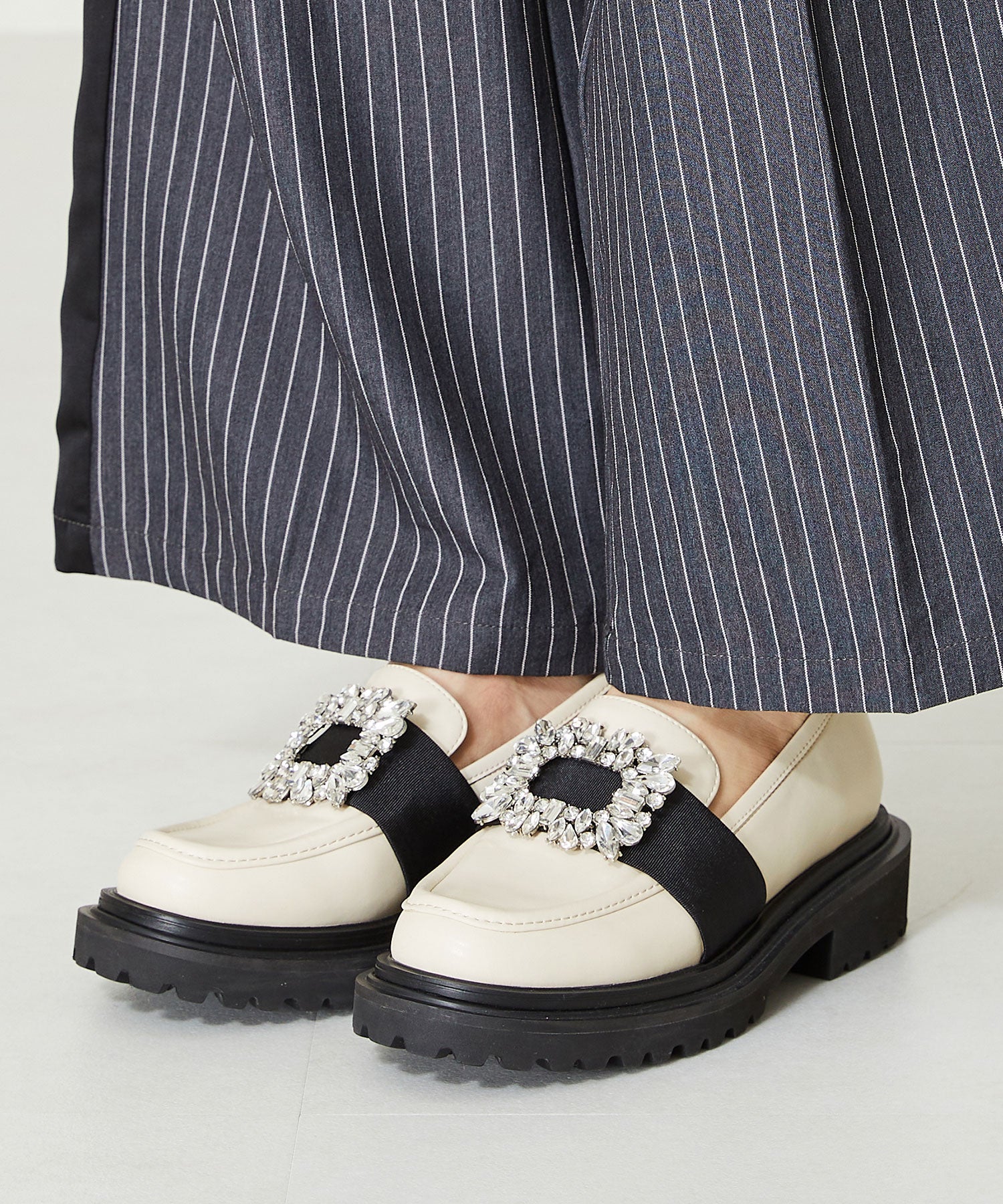 ビジューバックル厚底シューズ/41118 – ORIENTALTRAFFIC