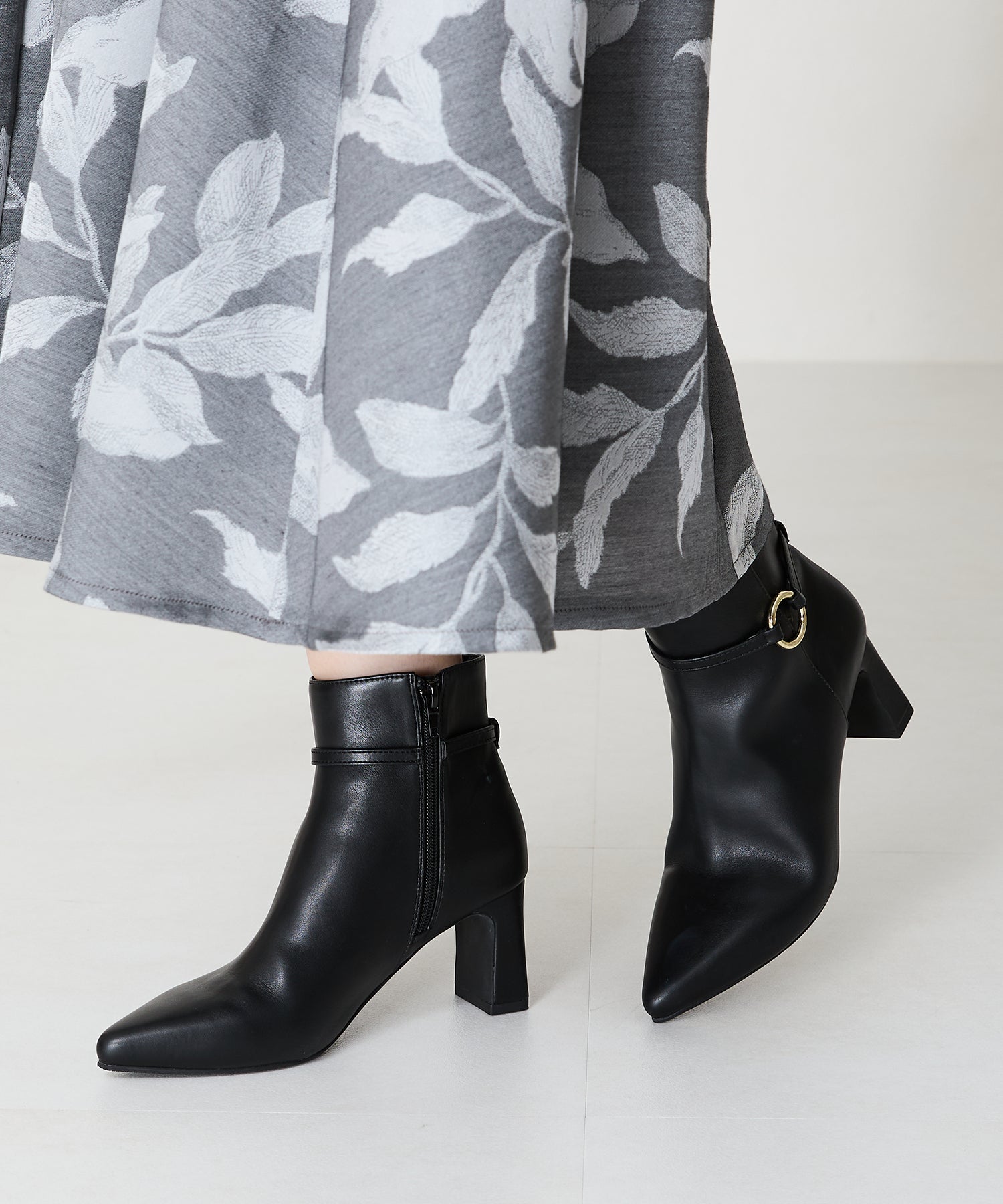 リングデザインポインテッドトゥブーツ/41409 – ORIENTALTRAFFIC