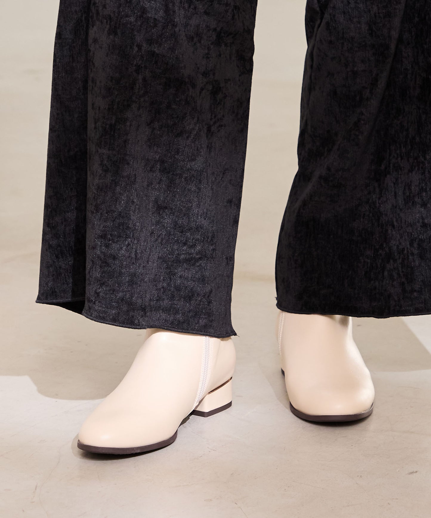 バックルベルトショートブーツ/42402