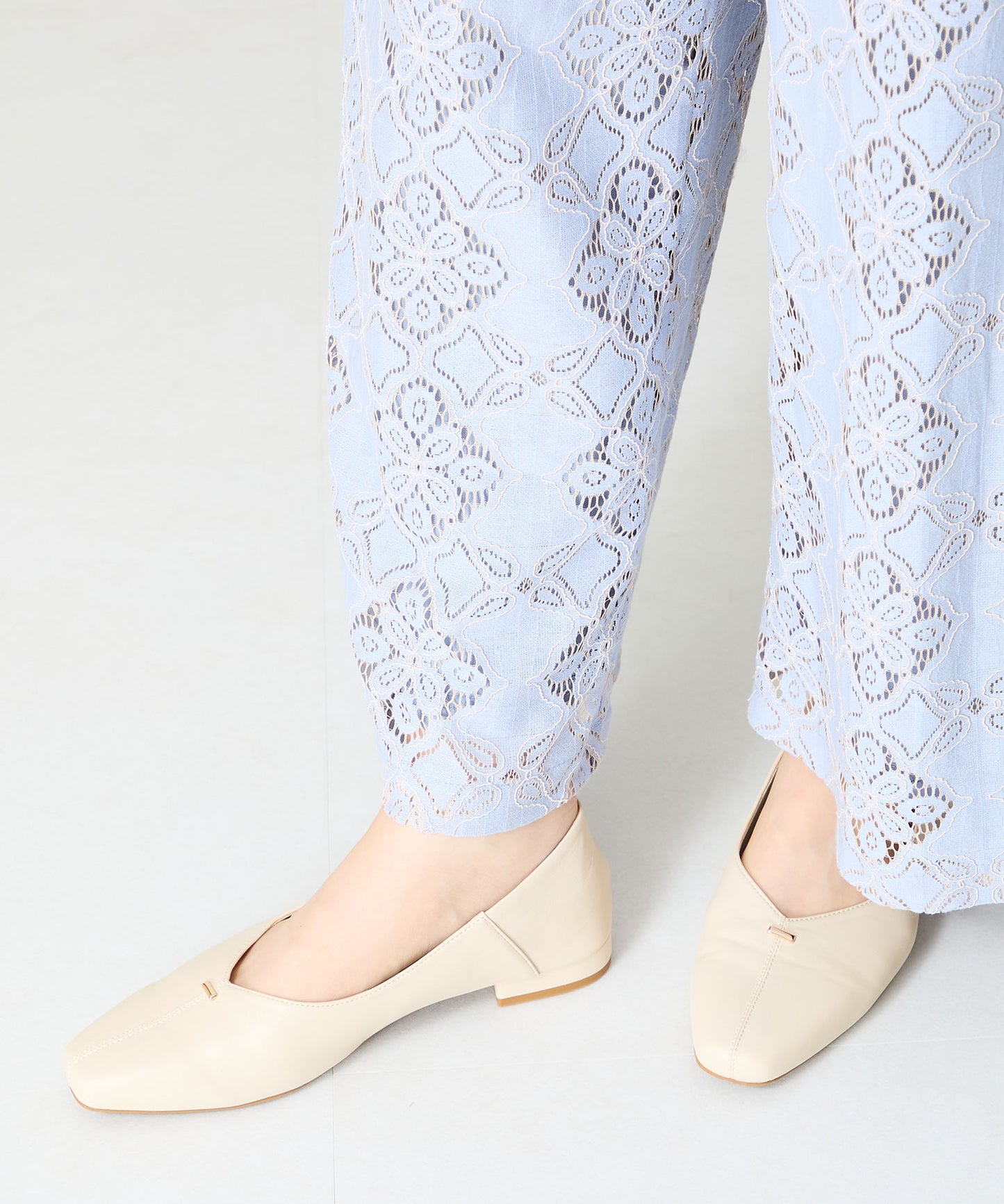 ゴールドパーツVカットバブーシュ/51112