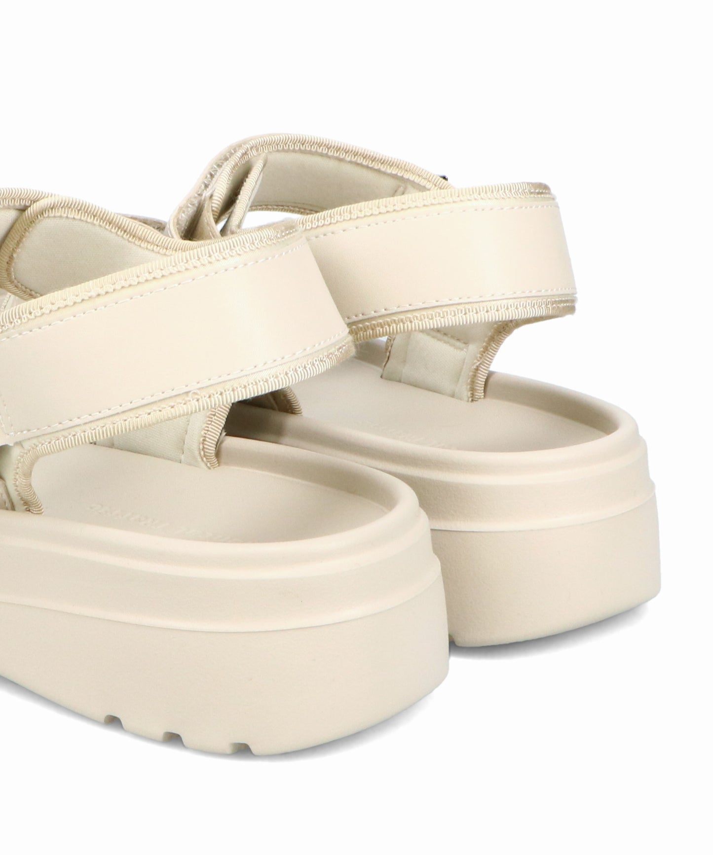 【Fit meサンダル/新色追加】メタルパーツ厚底サンダル/51226