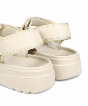 【Fit meサンダル/新色追加】メタルパーツ厚底サンダル/51226