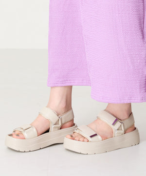 【Fit meサンダル】メタルパーツ厚底サンダル/51226
