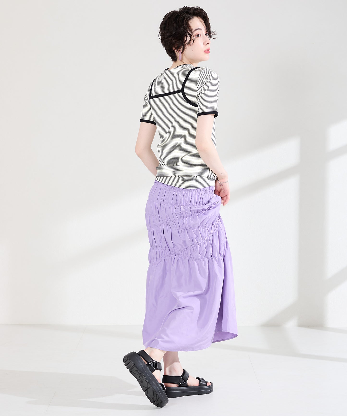 【Fit meサンダル/新色追加】メタルパーツ厚底サンダル/51226