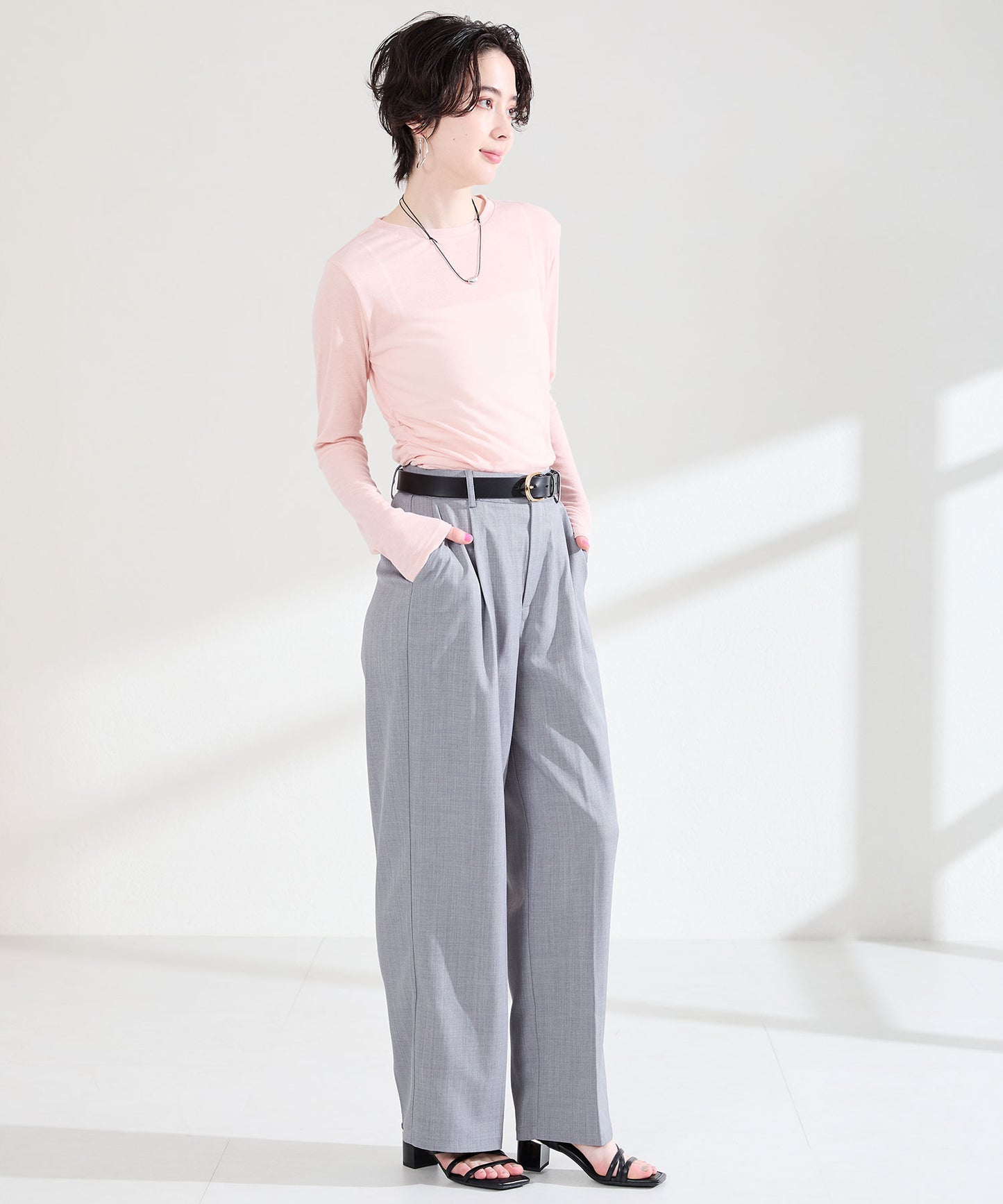 【新色追加】アシンメトリーストラップヒールサンダル/51230