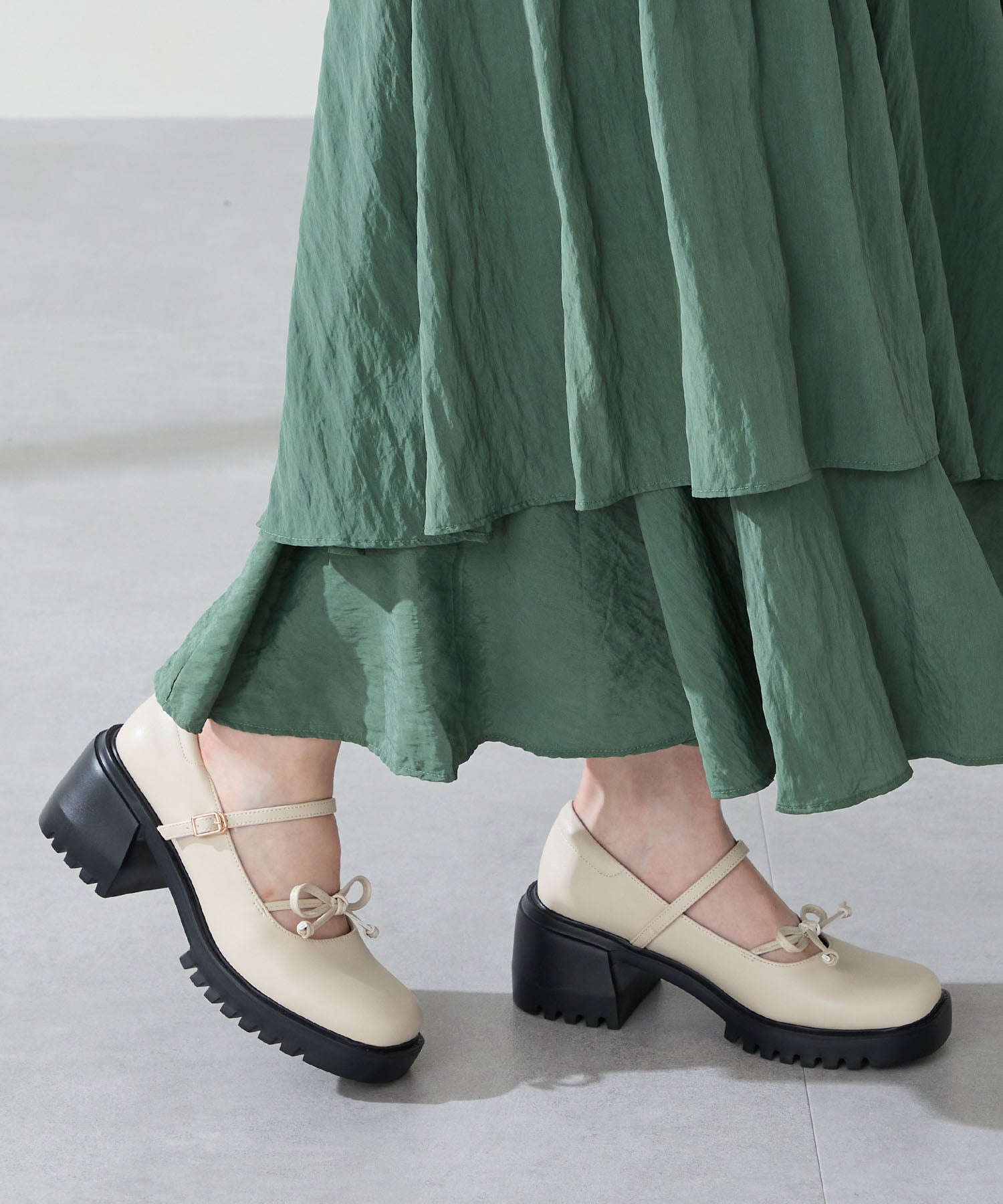 ぽんRepett ストラップシューズ メリージェーン/RD ぽんRepett ストラップシューズ メリージェーン/RD repetto