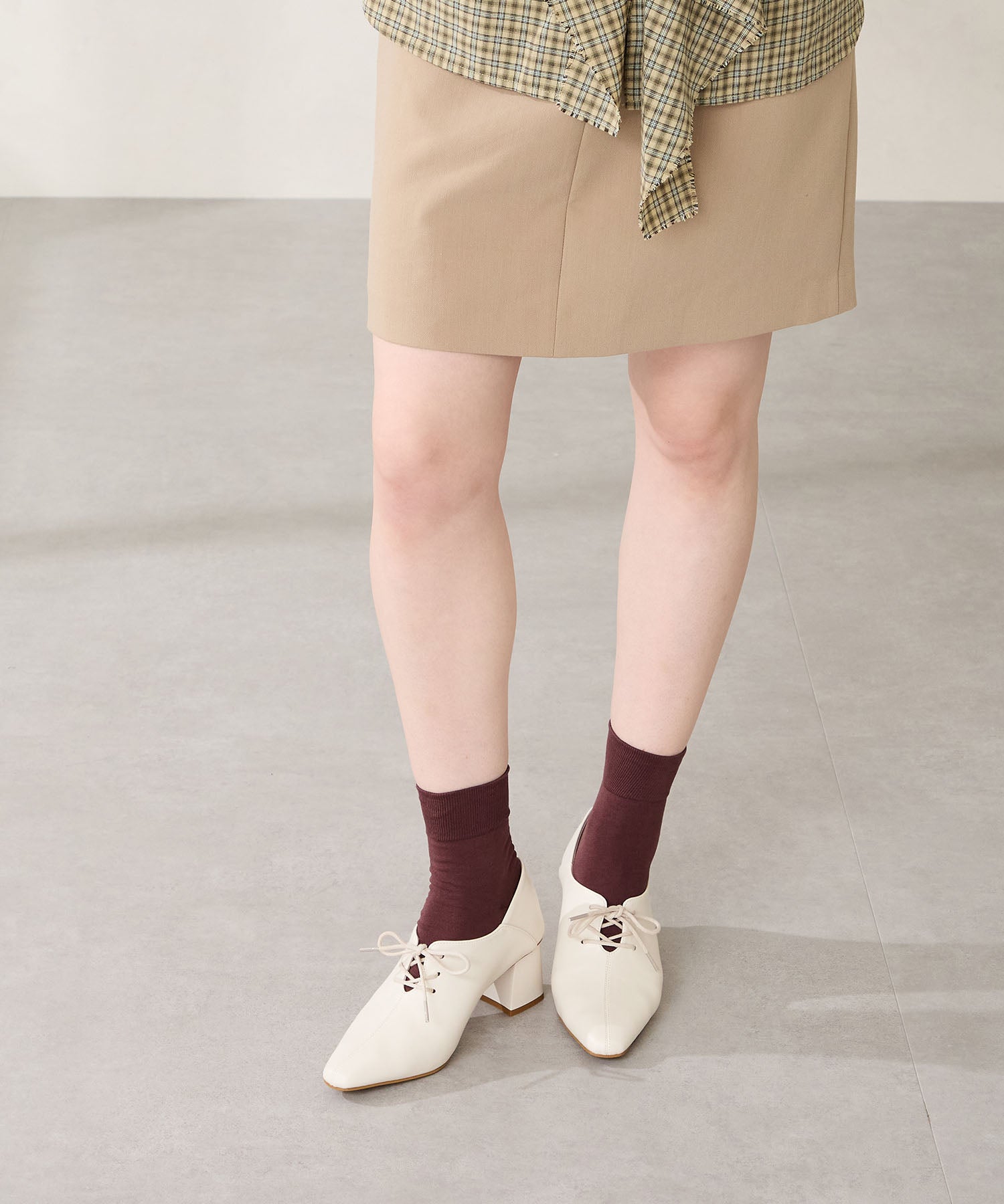 トッズ　34 バブーシュ　パンプス ORiental TRaffic パンプス 2025秋冬新作 ゴールドパーツVカット