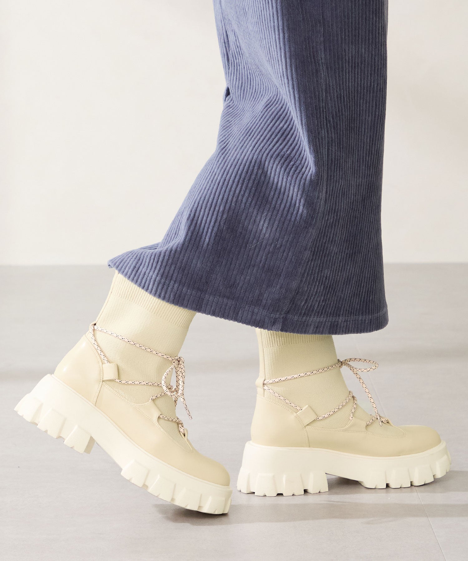 つぶら ZOZOTOWN限定 新作 トゥキャップ モチーフ ヒールブーツ /51390