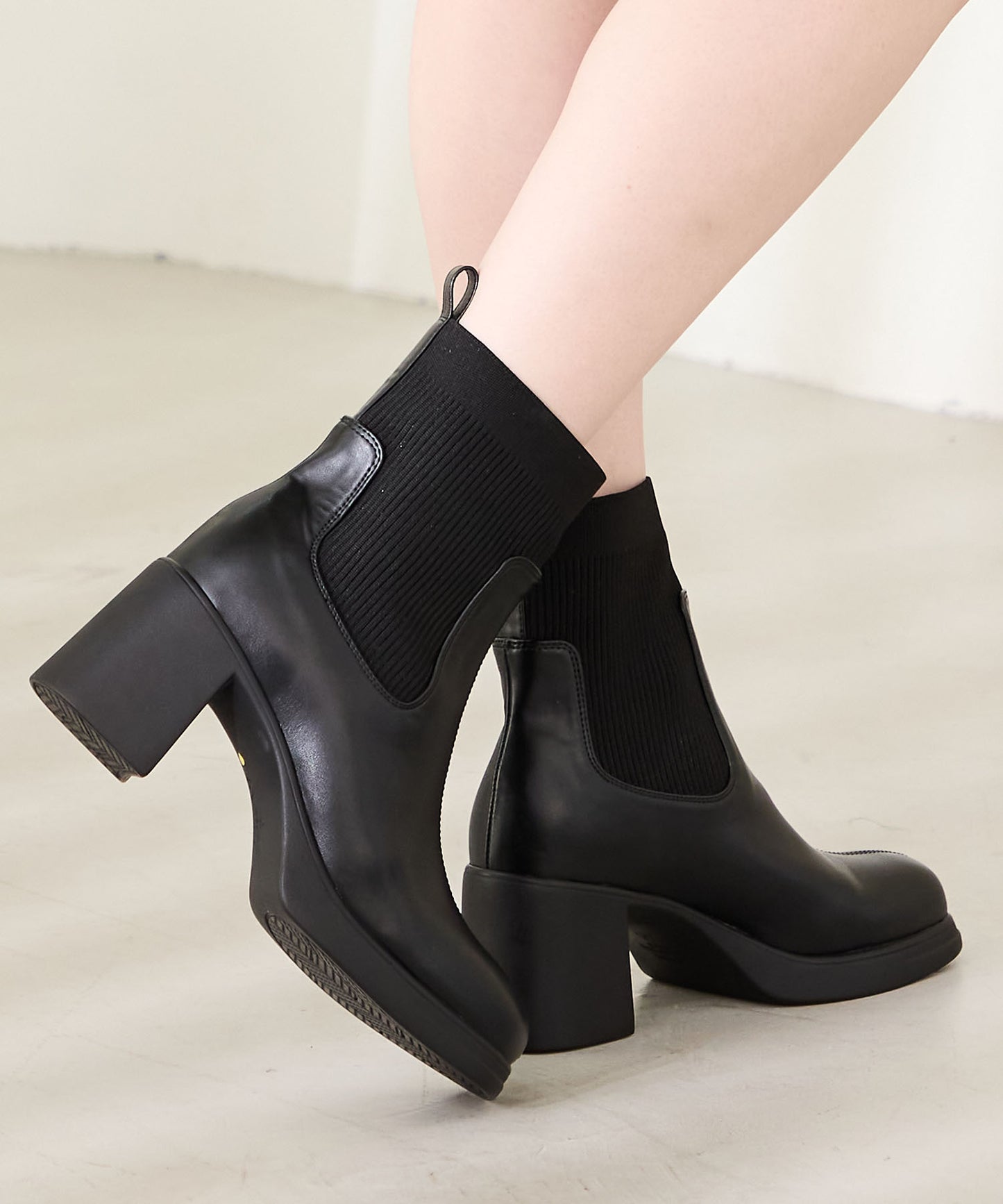 【カタログ掲載アイテム】ニットドッキングヒールショートブーツ/51407