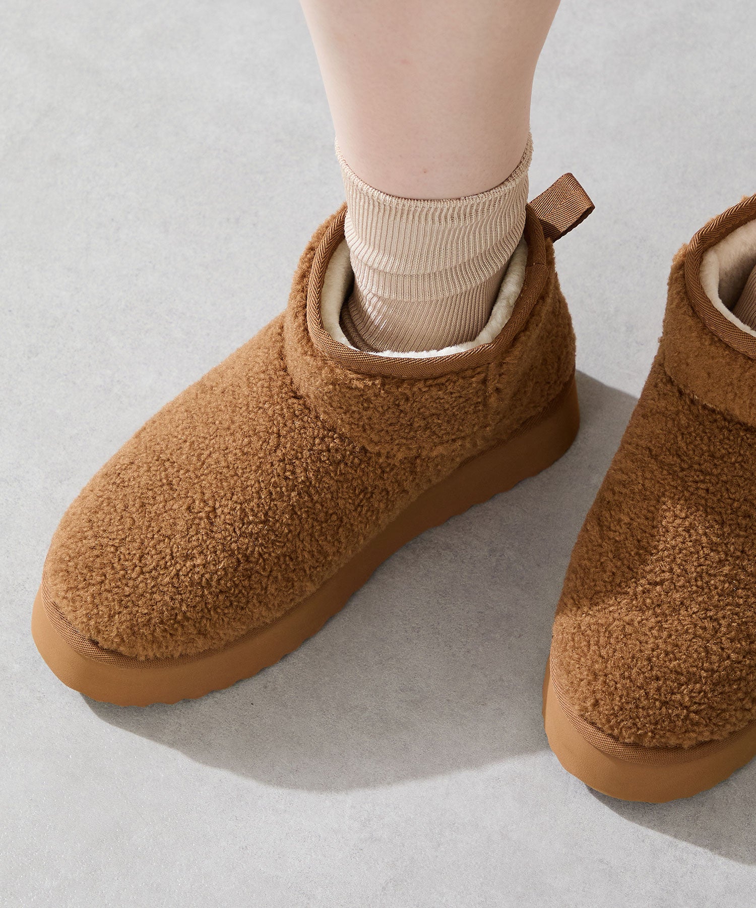 WEB先行予約/11月下旬発売予定】厚底ムートンショートブーツ/51409