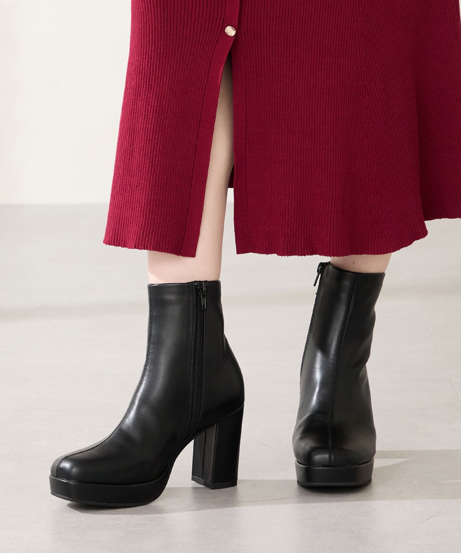 カタログ掲載アイテム】プラットフォームヒールショートブーツ/51410