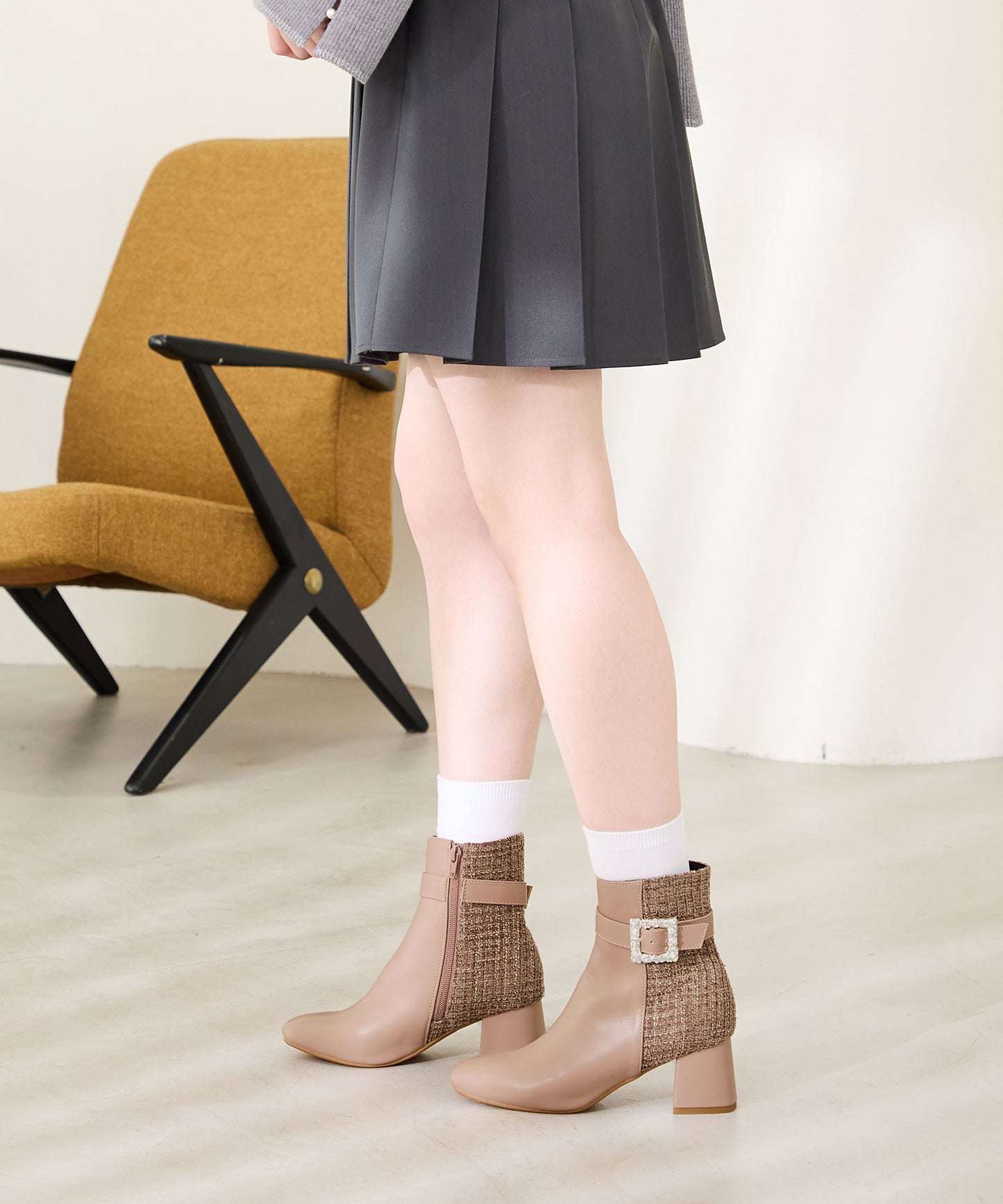 ビジューモチーフ切替ヒールブーツ/51424