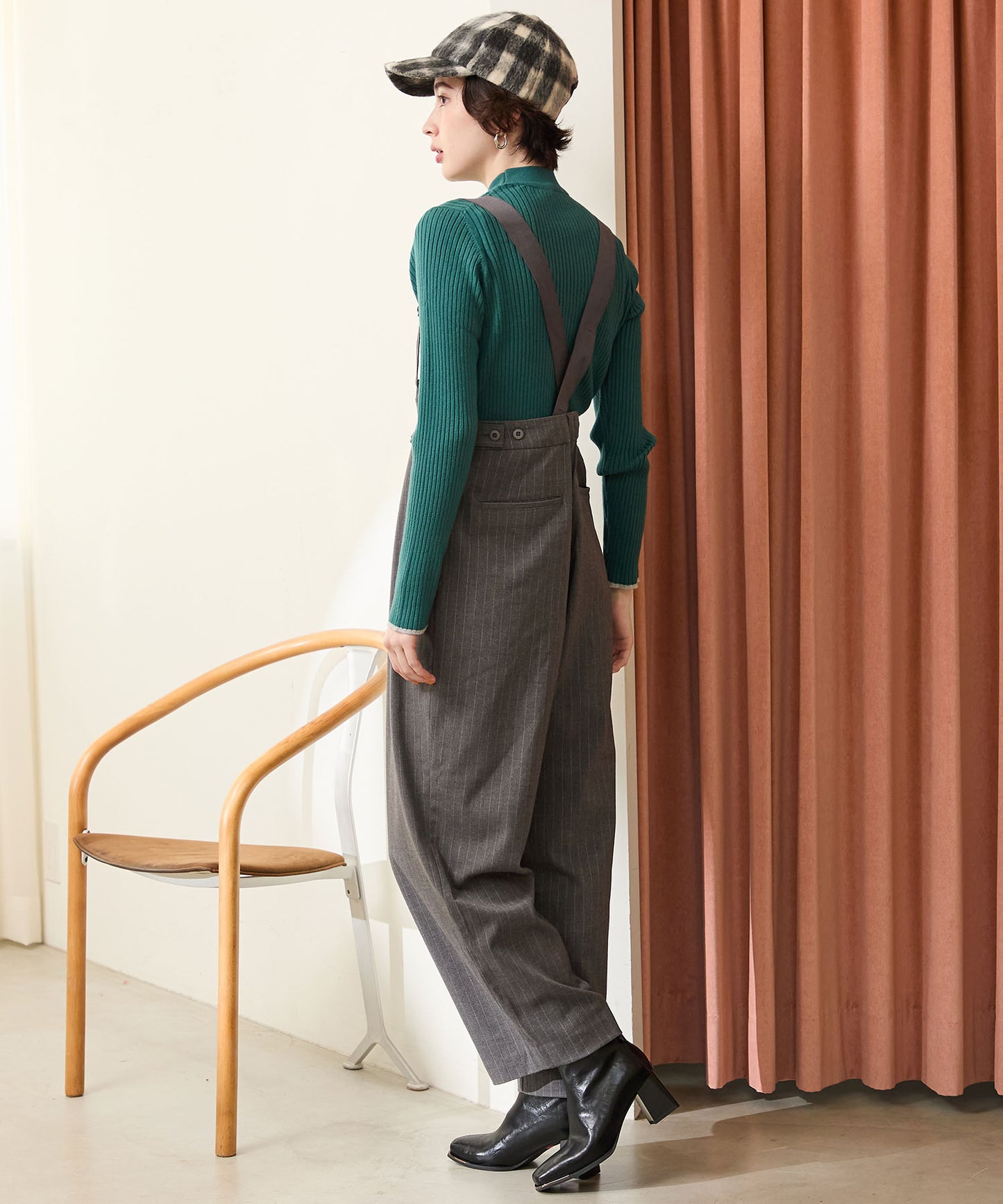 【WEB先行予約/1月上旬発売予定】メタリックトゥパーツヒールショートブーツ/51426