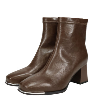 【WEB先行予約/1月上旬発売予定】メタリックトゥパーツヒールショートブーツ/51426