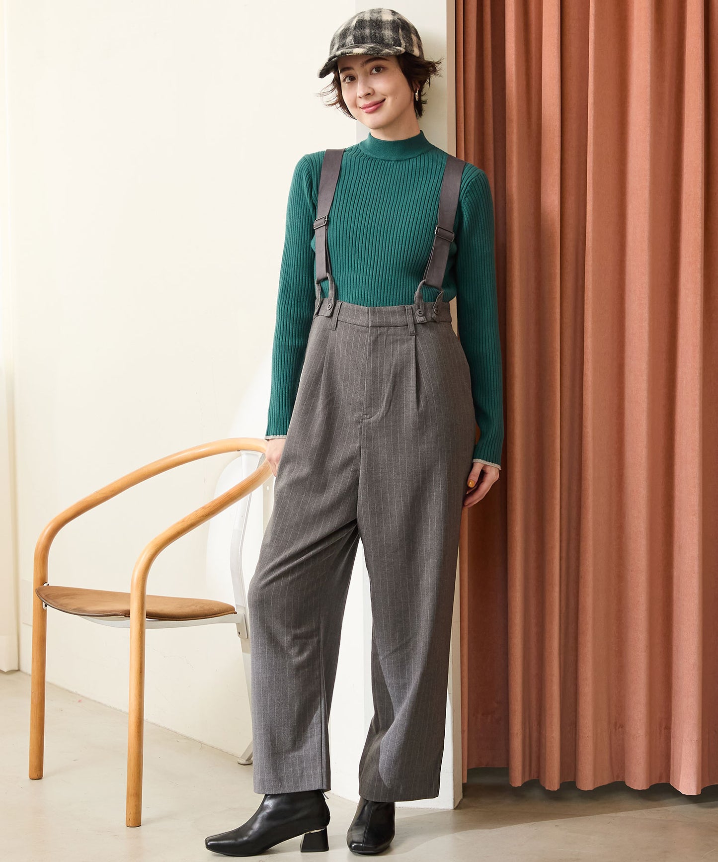 【WEB先行予約/1月中旬発売予定】スラントカットステッチショートブーツ/51428