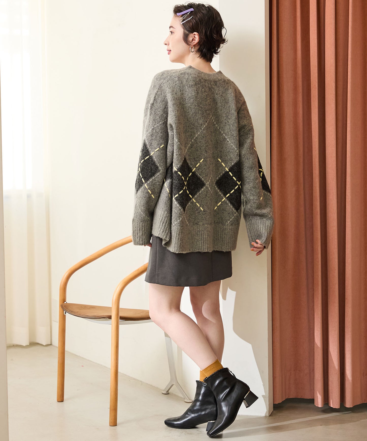 【WEB先行予約/1月中旬発売予定】スラントカットステッチショートブーツ/51428