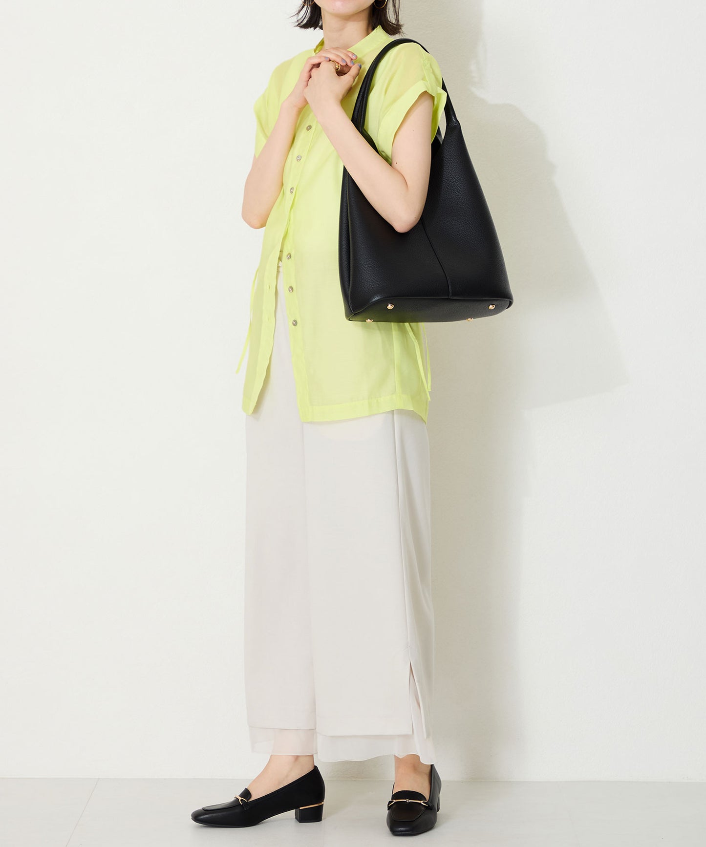 メタリックラインビットヒールローファー/52101