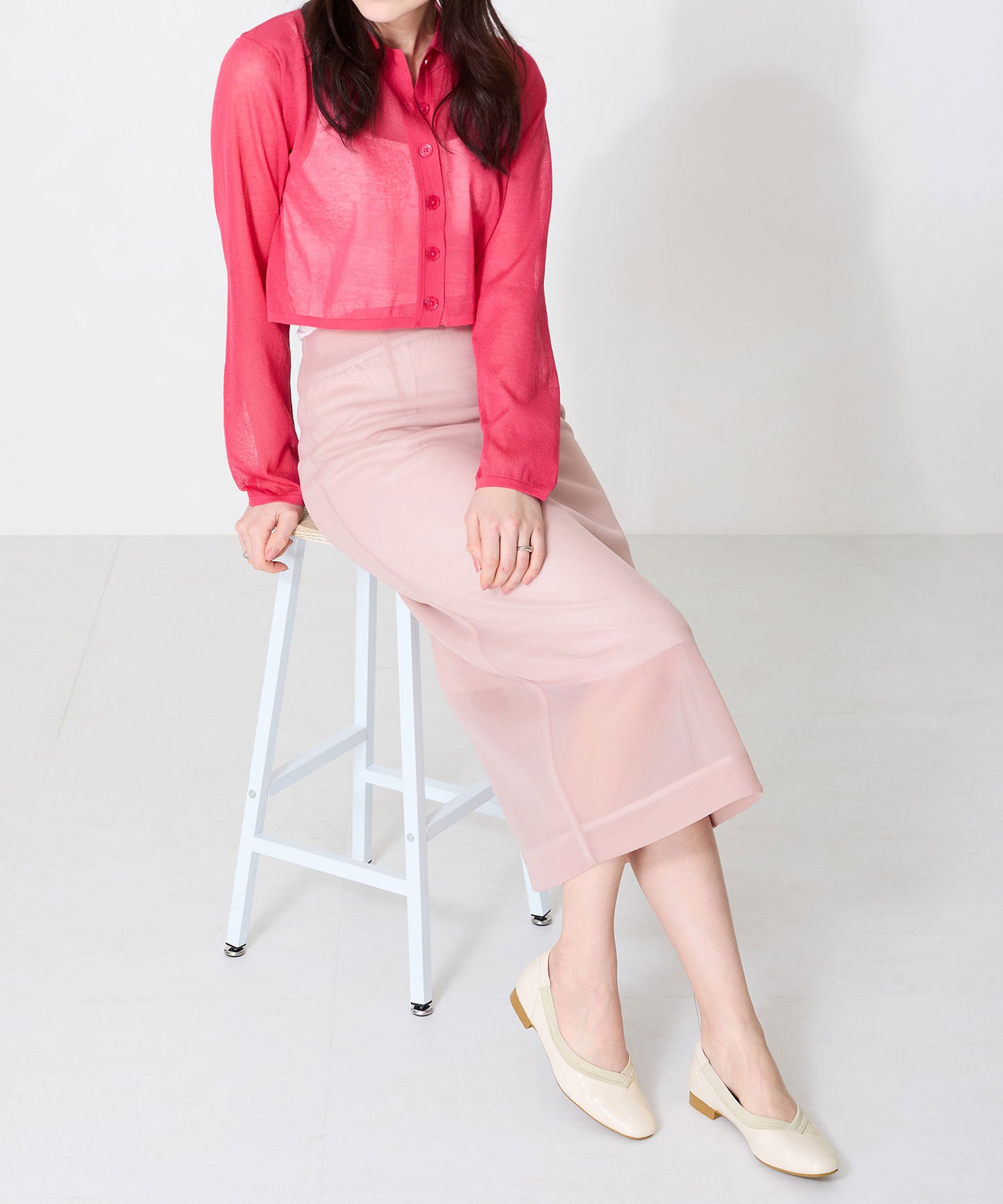 柔らかクッションVカットパンプス/52111