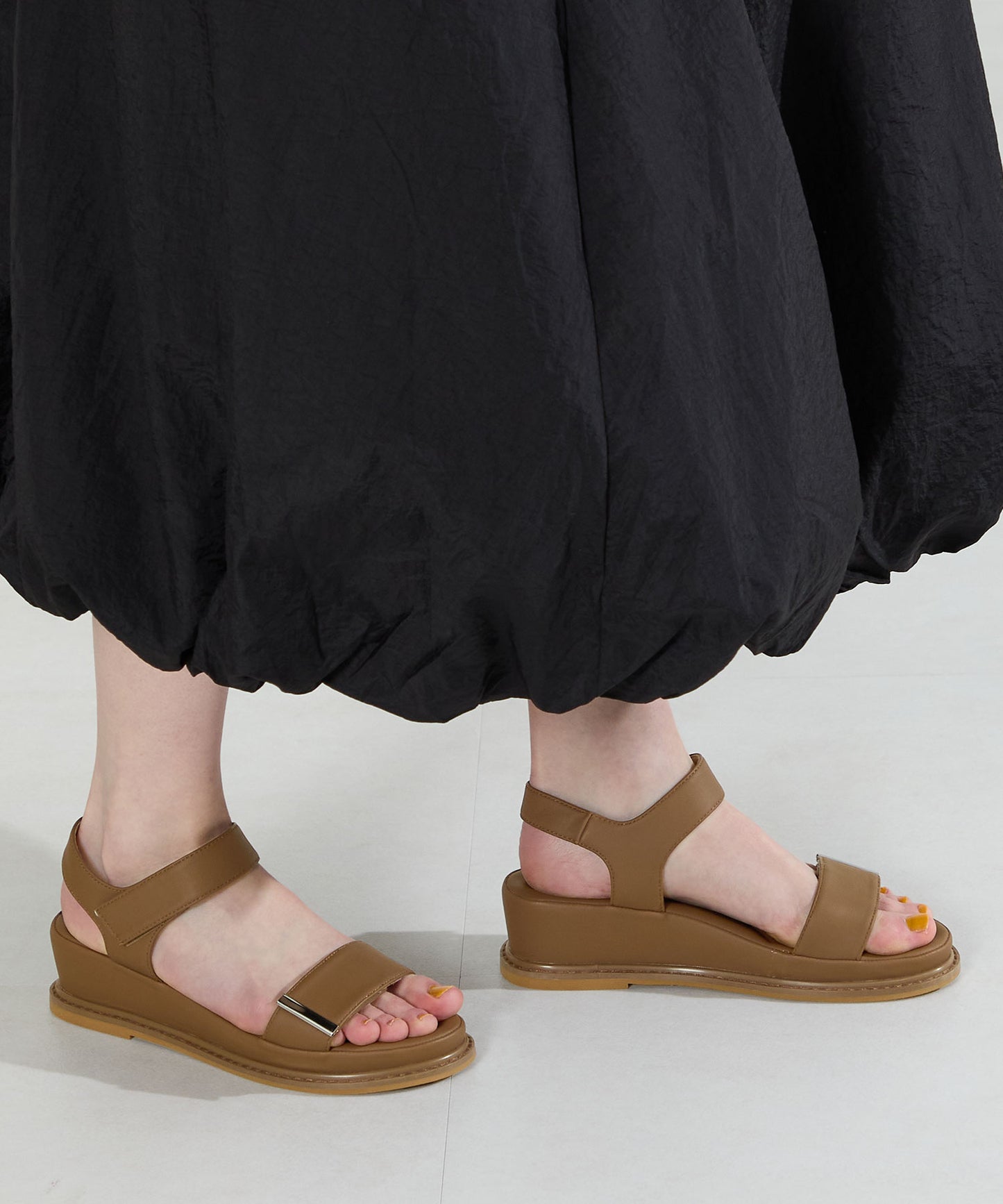 【新色追加】ワンベルトクッションウエッジサンダル/52205