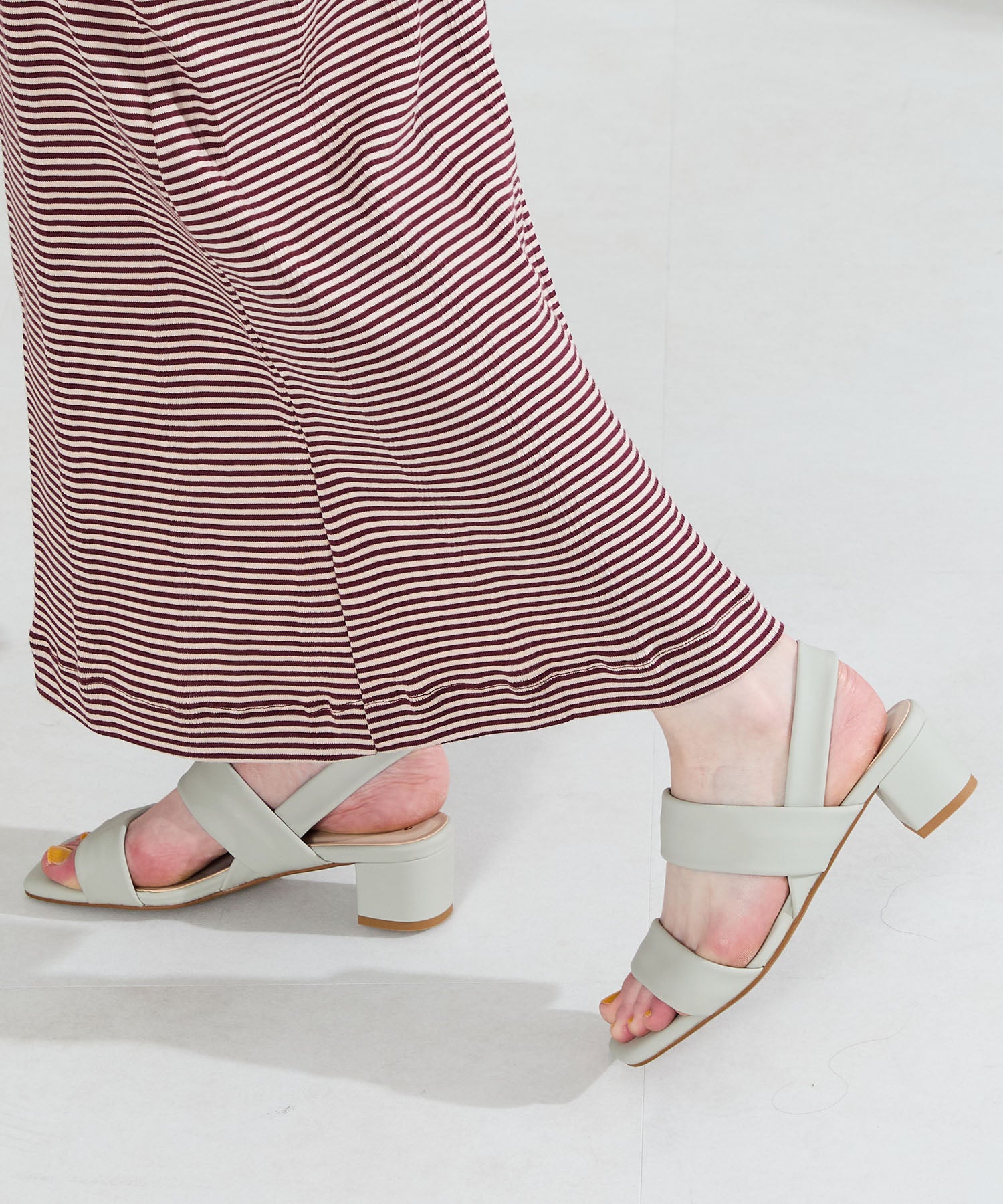 ｻﾞﾌｧｰｽﾄサンダル WEB先行予約/5月下旬発売予定】【Fit meサンダル】編みベルトサンダル