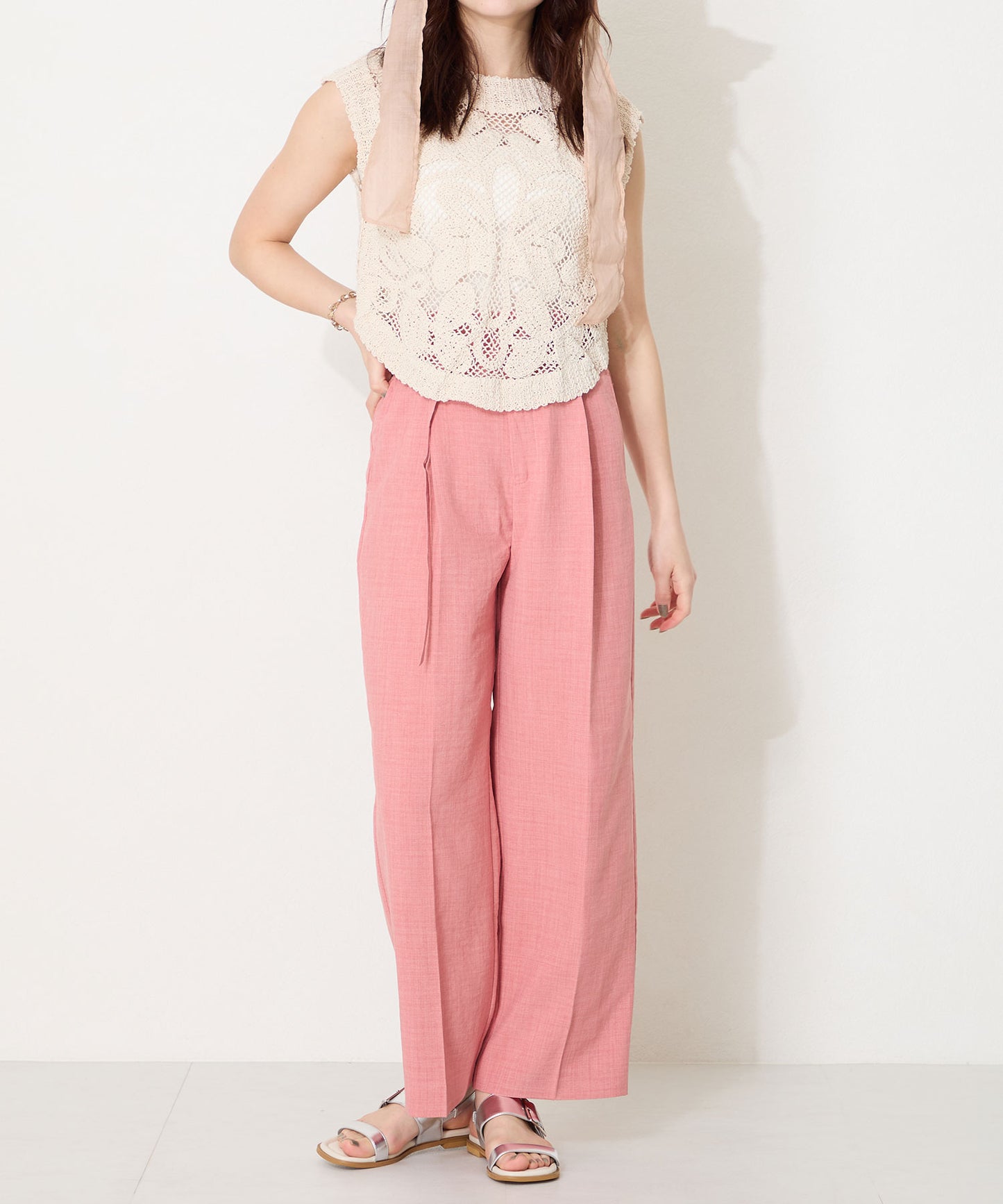 ベルトバックルフラットサンダル/52217