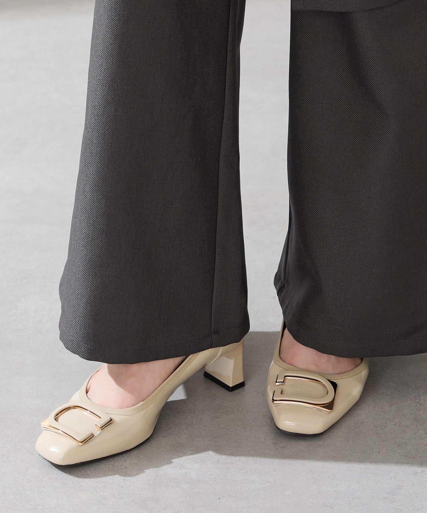 変形モチーフソフトエナメルパンプス/52319 – ORIENTALTRAFFIC