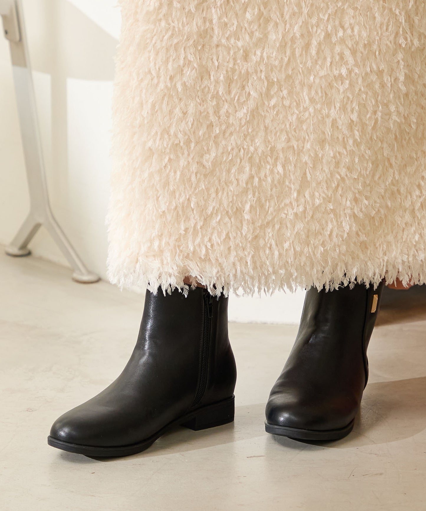 プチメタルフラットショートブーツ/52408