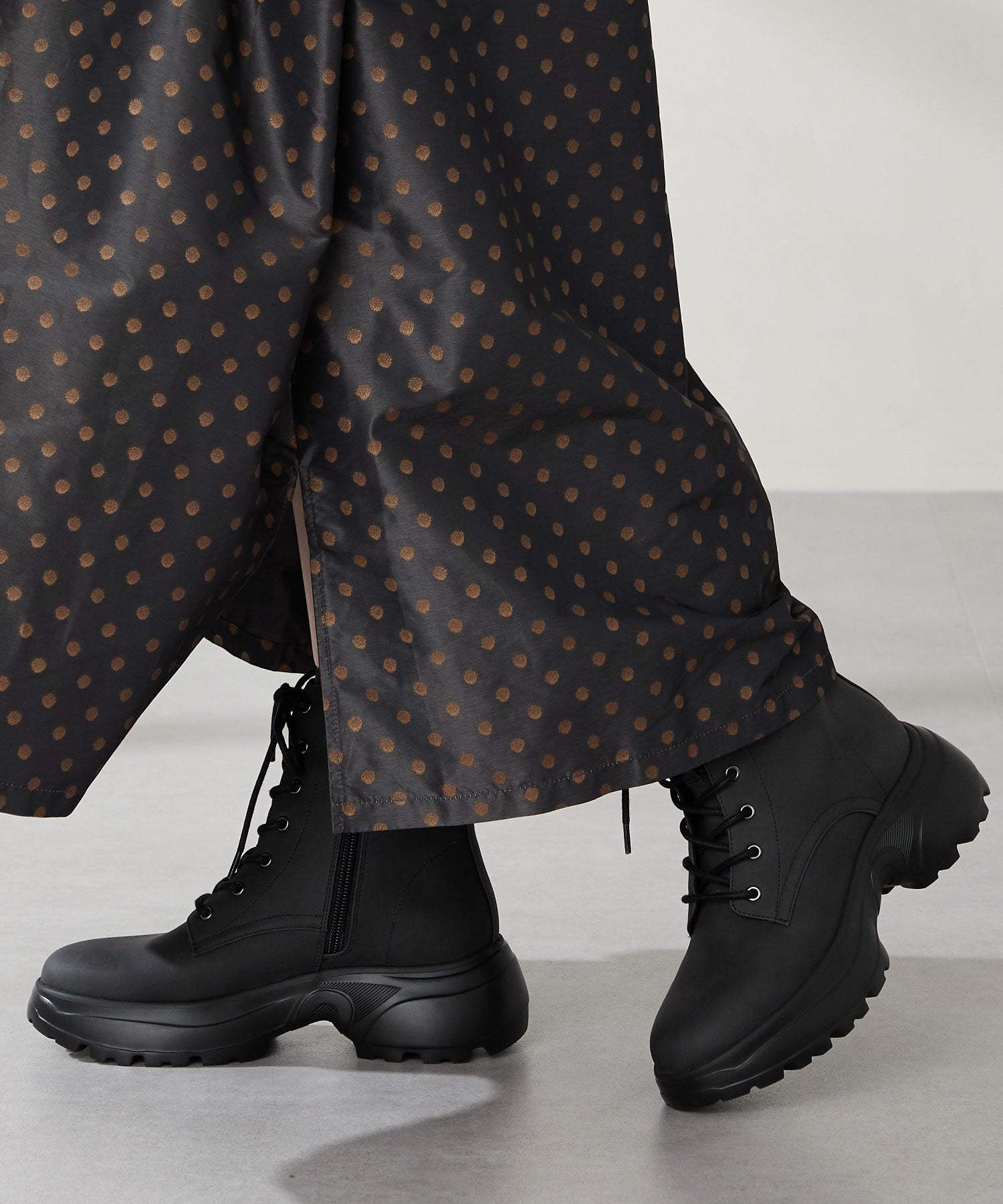 ボリュームソールレースアップブーツ/52413 – ORIENTALTRAFFIC