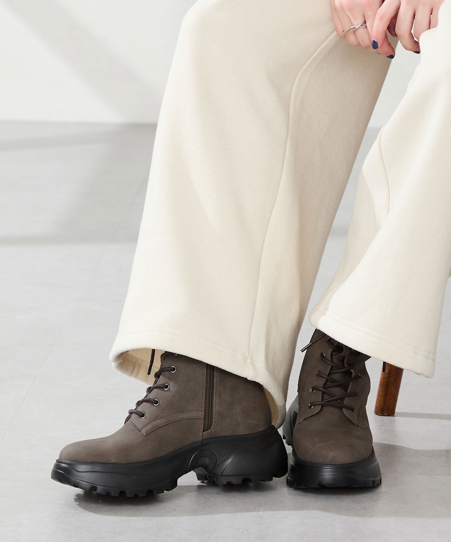 ボリュームソールレースアップブーツ/52413 – ORIENTALTRAFFIC