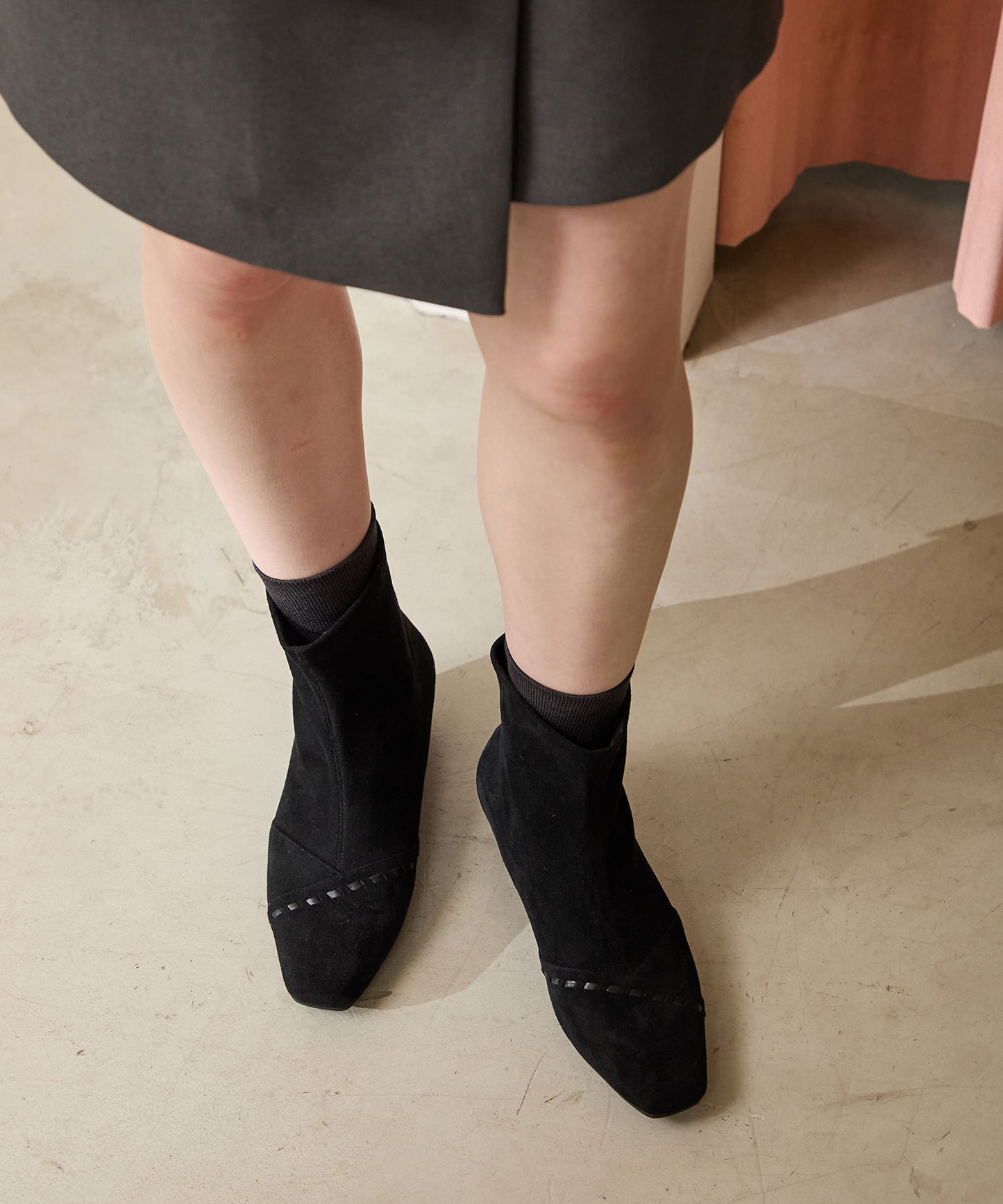 ステッチデザインスエードショートブーツ/52414