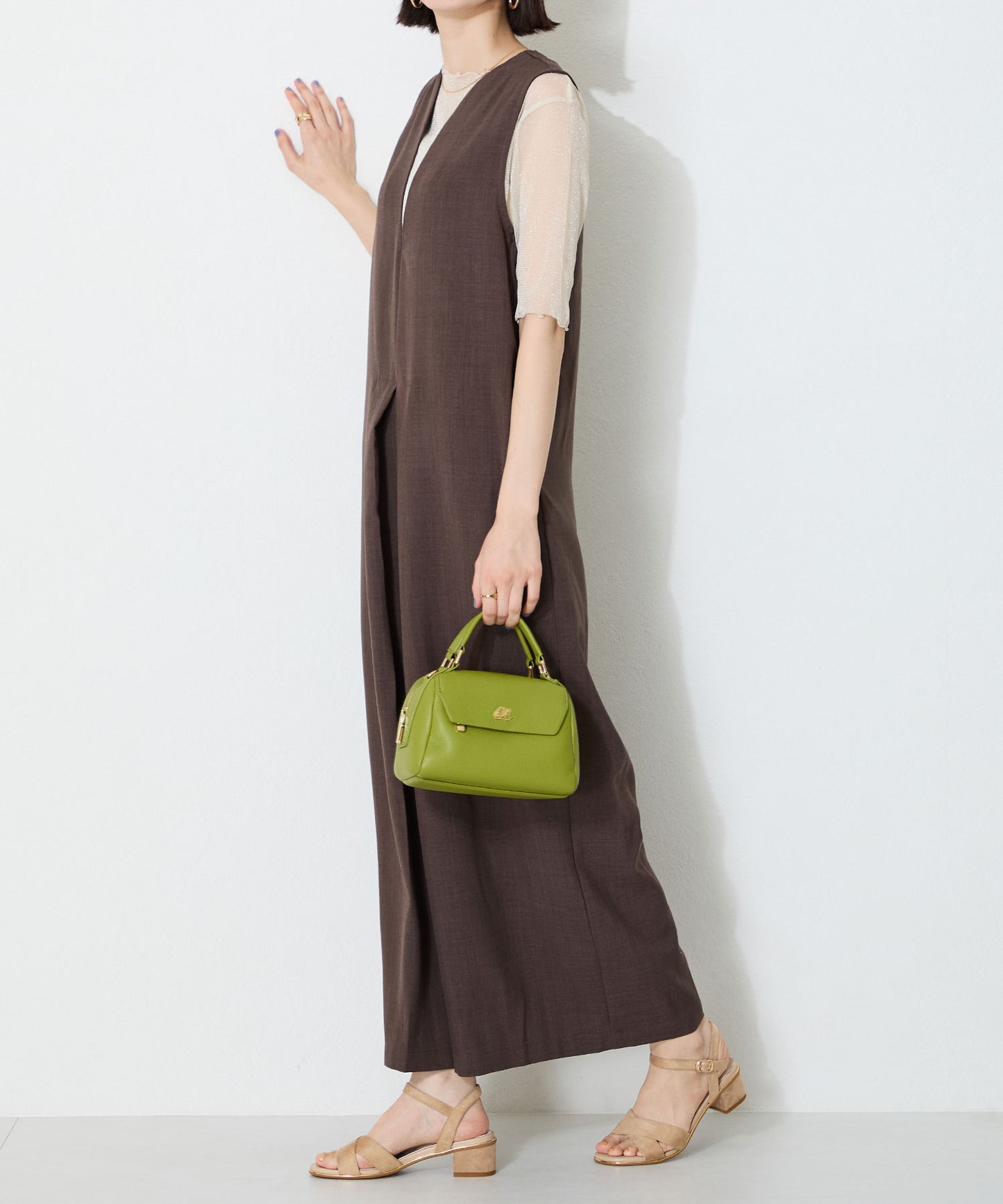 【WEB限定】クロスストラップメタリックラインサンダル/55201