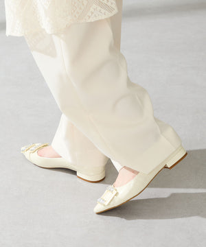 ビジューバックルフラットパンプス/56101