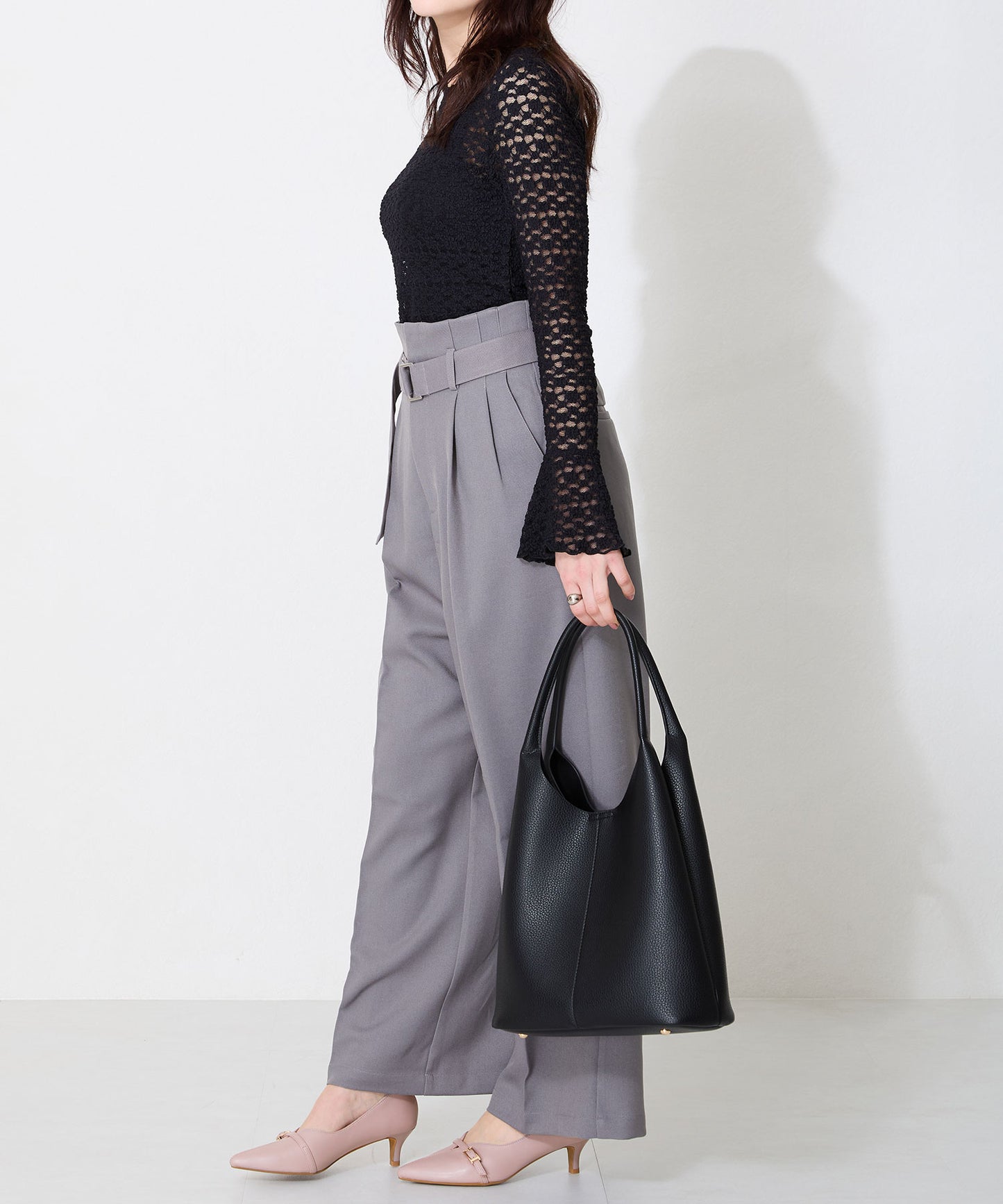 【WEB限定】ベルトデザインスリットヒールパンプス/56104