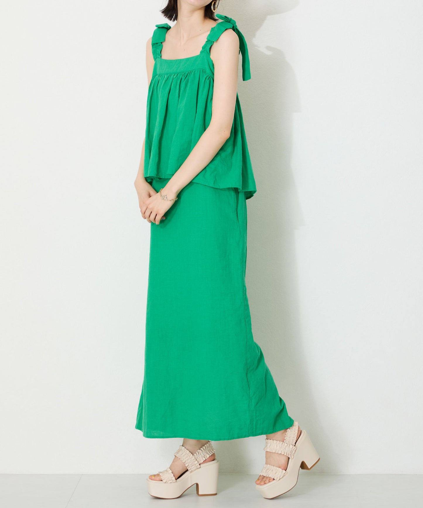 【WEB限定】フリルベルトプラットフォームサンダル/56221