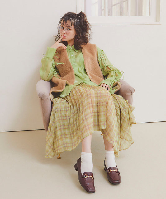 【カタログ掲載アイテム】ビットモチーフフレアヒールローファー/56311