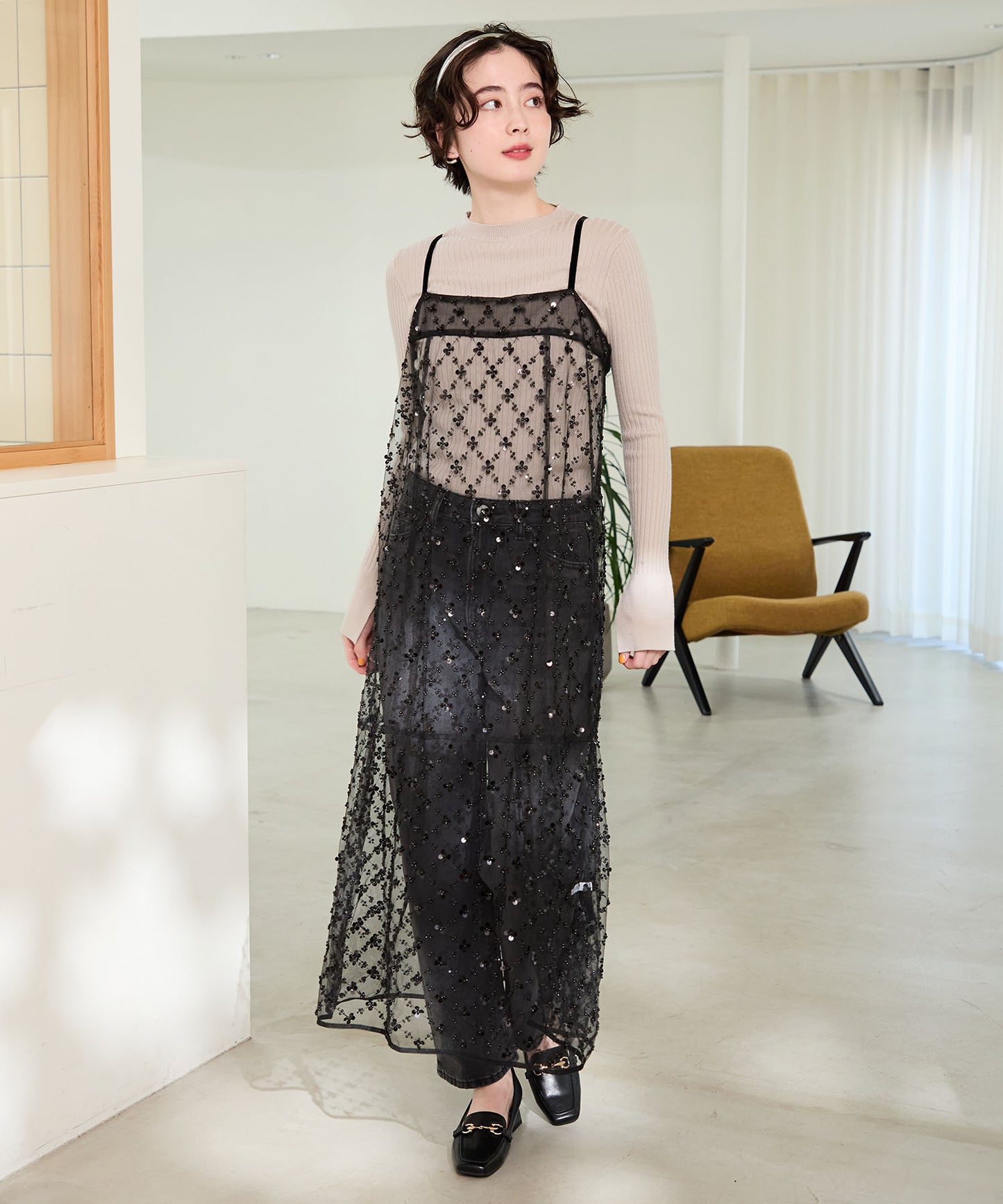 【カタログ掲載アイテム】ビットモチーフフレアヒールローファー/56311