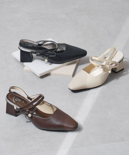 パールチャーム付きバックストラップパンプス/56316