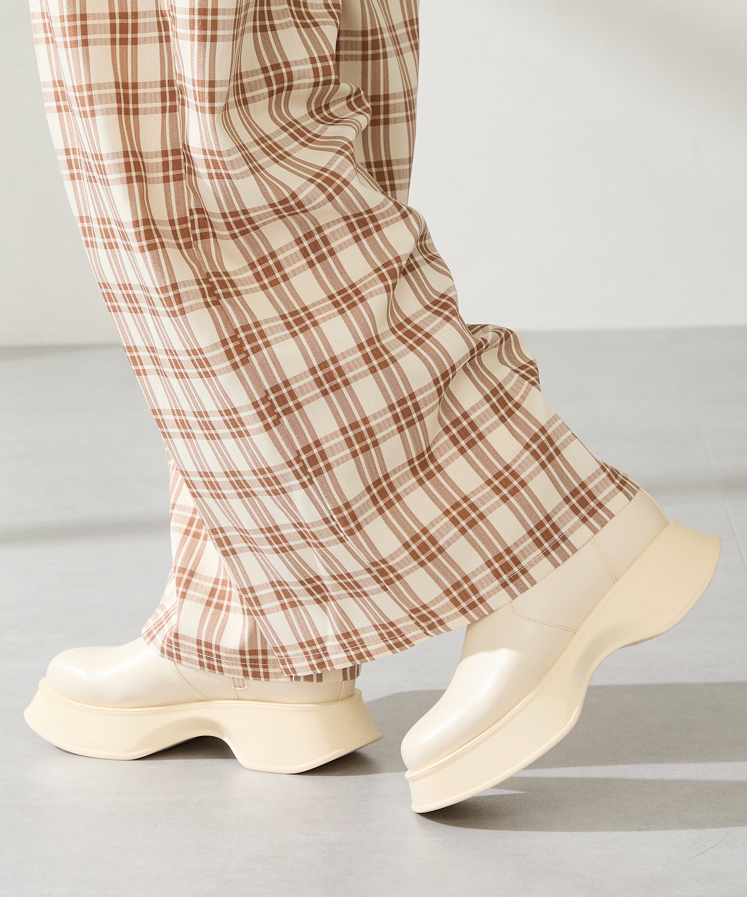 フレアソールストレッチブーツ/56402 – ORIENTALTRAFFIC