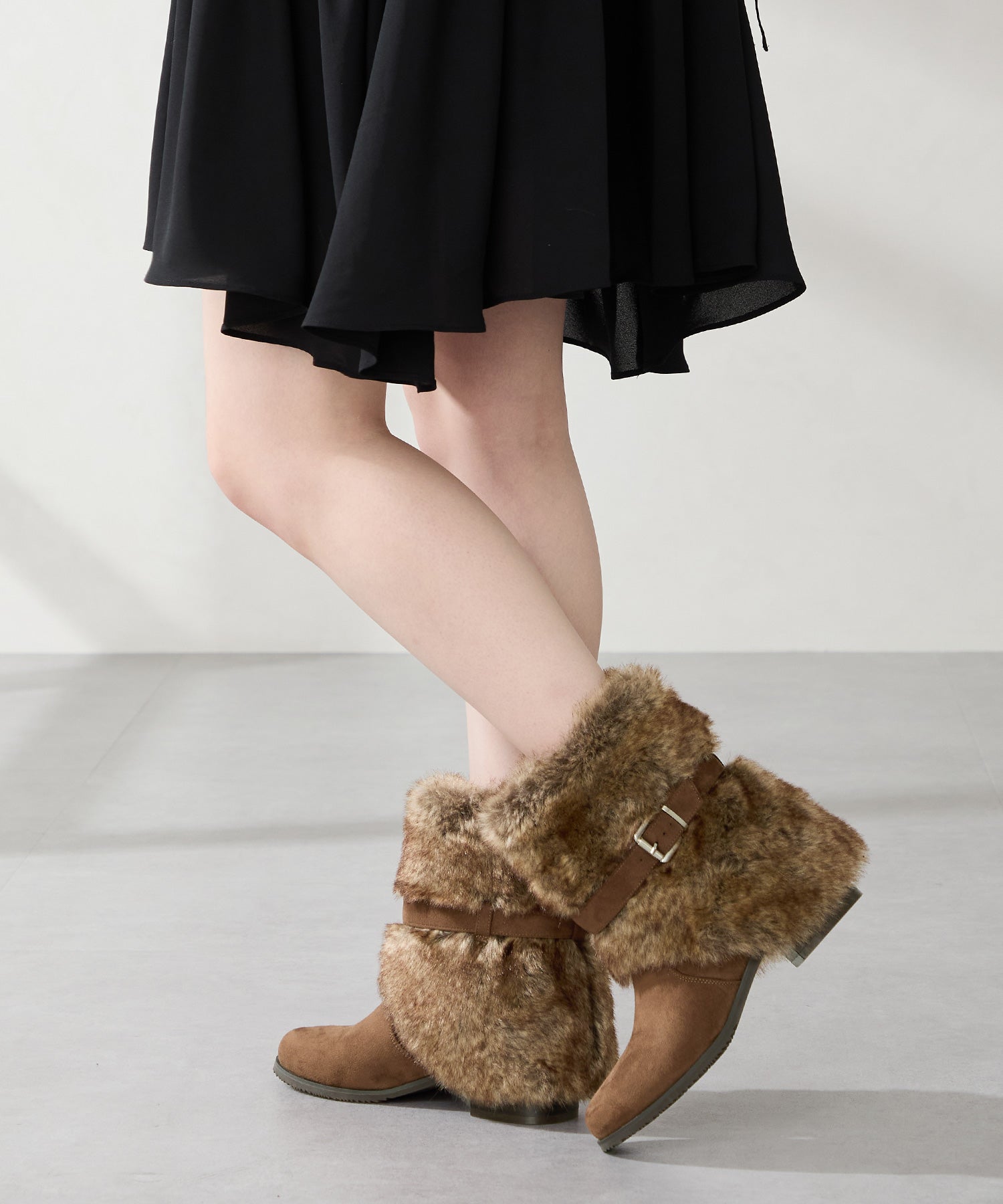 フェイクファーカバーブーツ/56407 – ORIENTALTRAFFIC