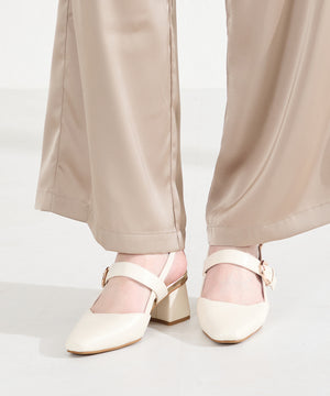 バックストラップパンプス/61101