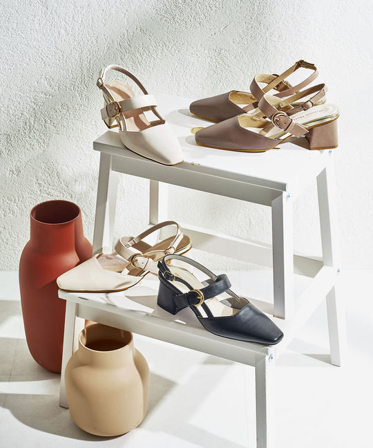 バックストラップパンプス/61101