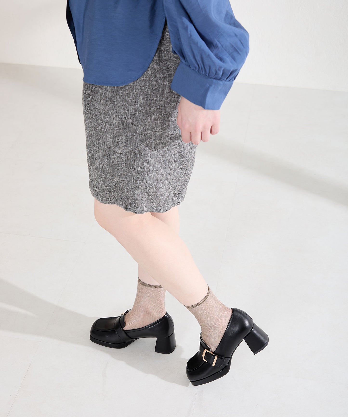 プラットフォームベルトローファー/61103