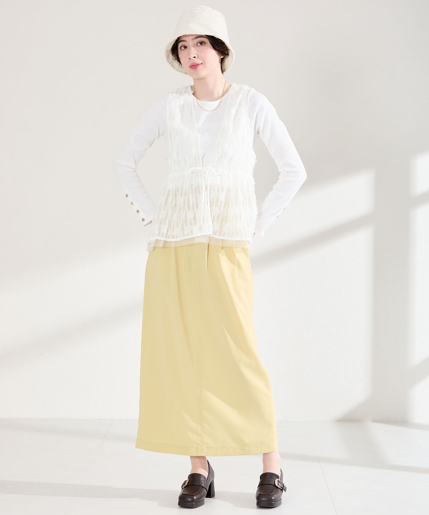 プラットフォームベルトローファー/61103