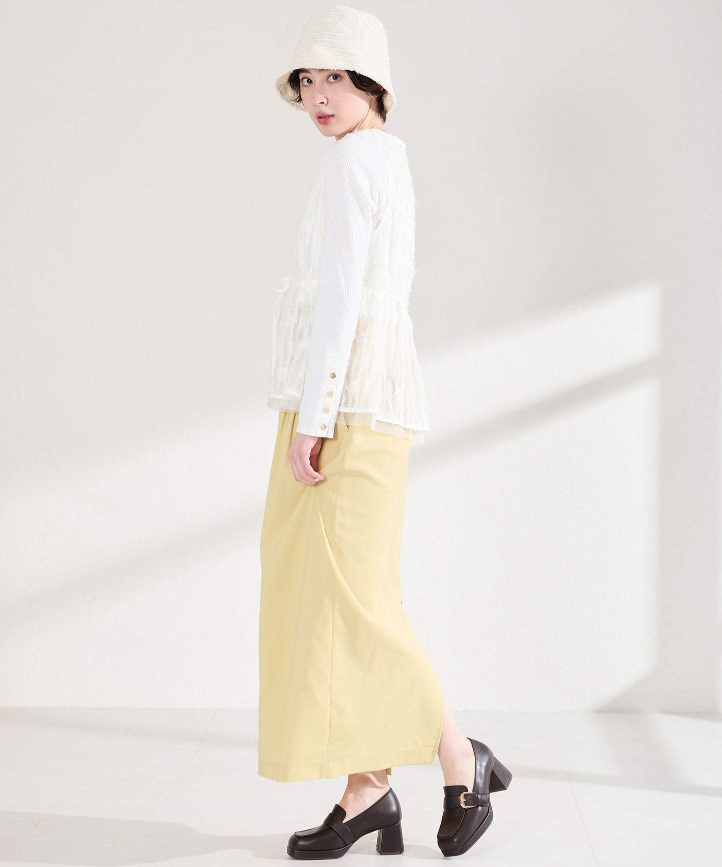 プラットフォームベルトローファー/61103