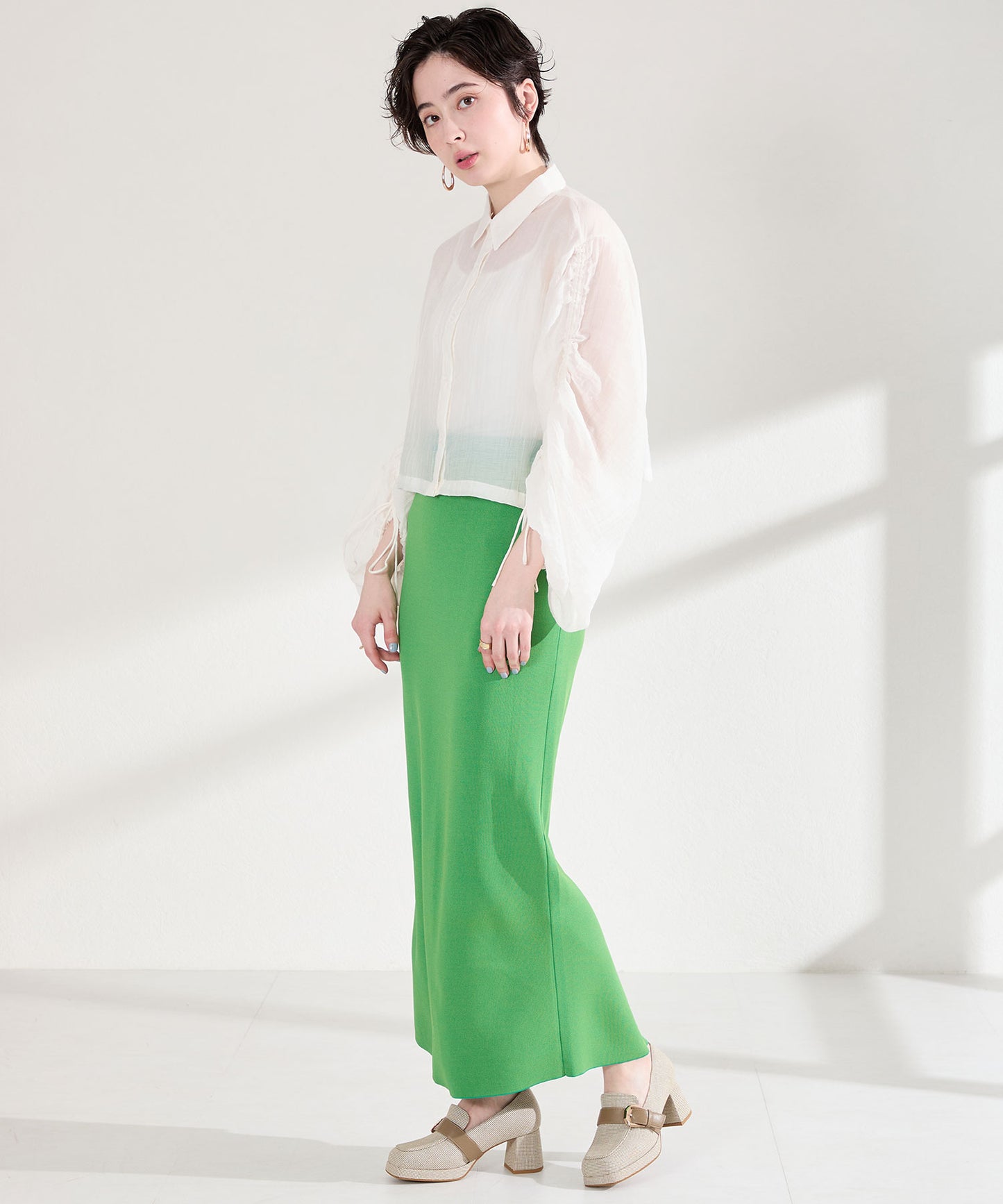 プラットフォームベルトローファー/61103