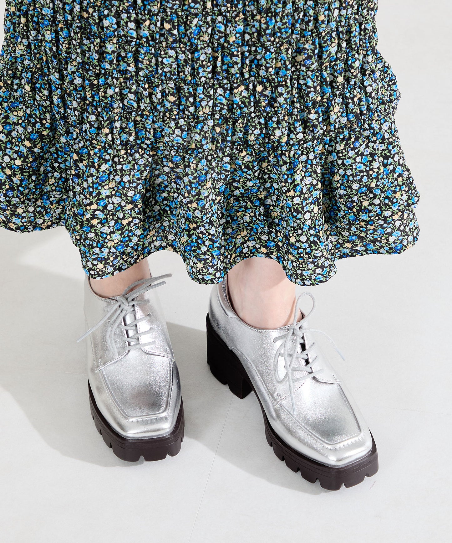 【WEB先行予約/2月下旬発売予定】ボリュームソールレースアップシューズ/61105