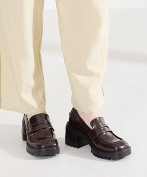 【WEB先行予約/2月中旬発売予定】厚底ヒールローファー/61106