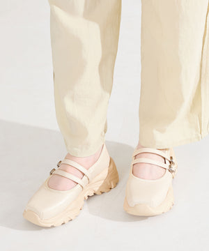 【WEB先行予約/2月下旬発売予定】ダブルストラップスニーカーソールシューズ/61107