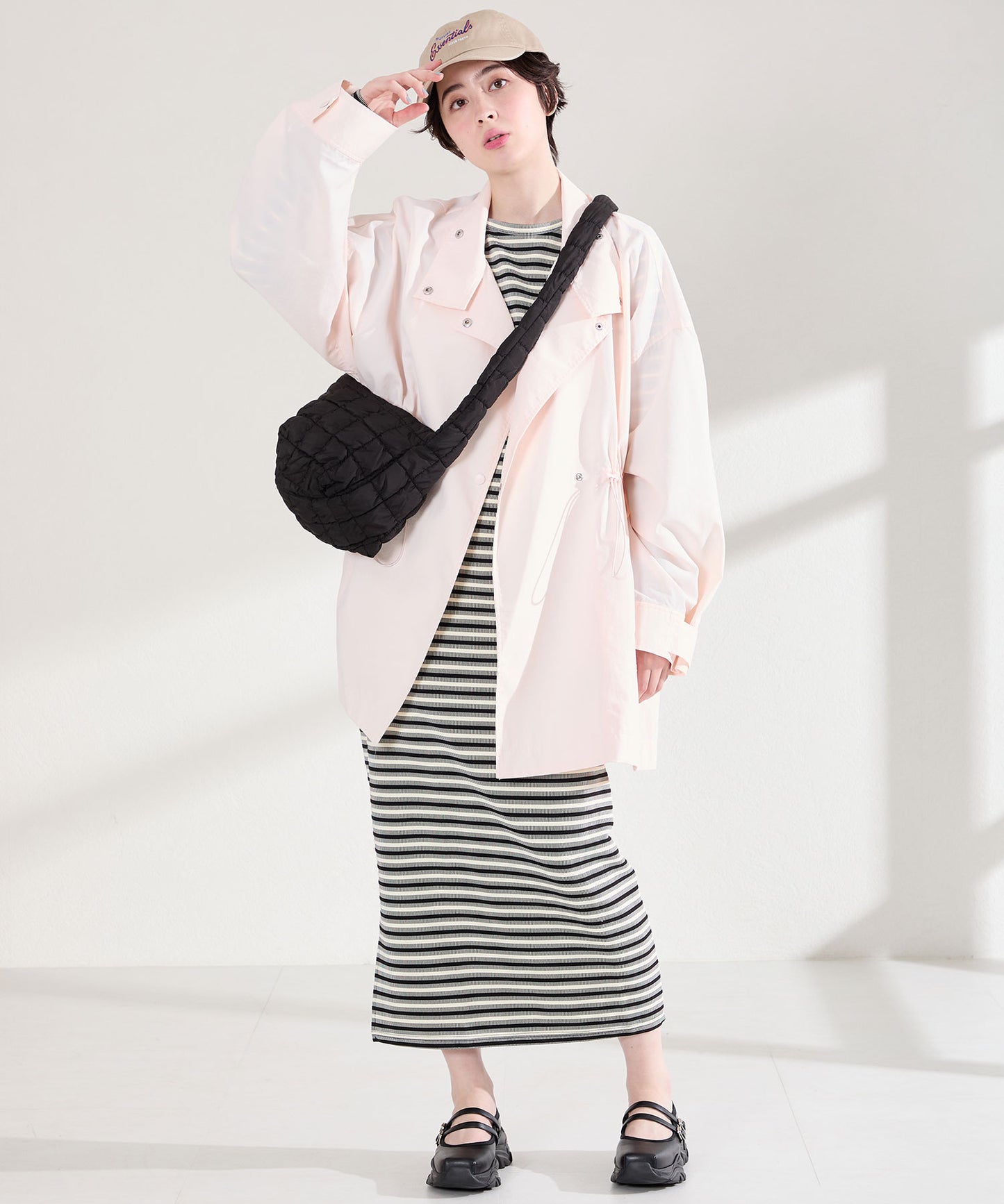 【WEB先行予約/2月下旬発売予定】ダブルストラップスニーカーソールシューズ/61107